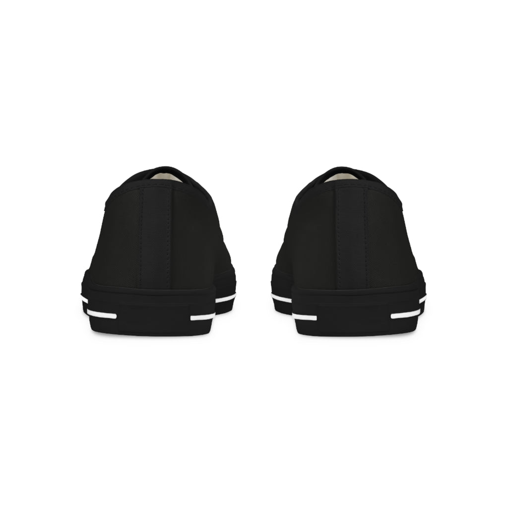 Triverse Black Low Top Sneakers